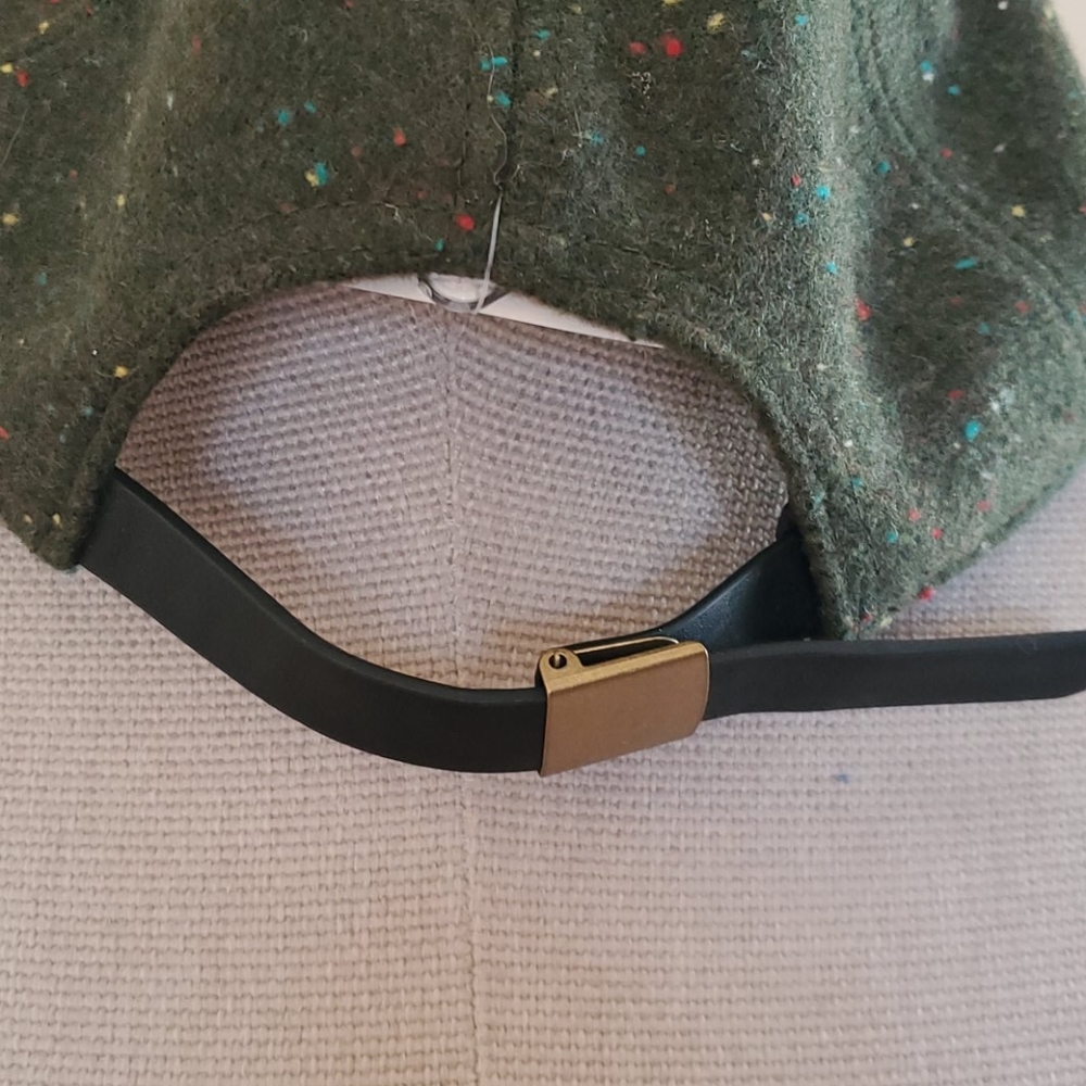 Universal Thread Cap - Picture 5 of 8